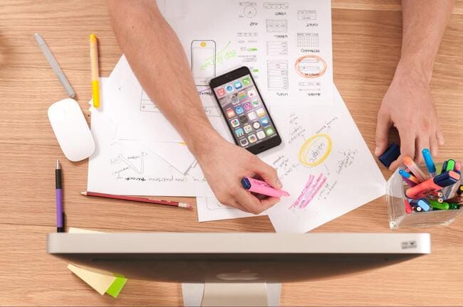gathering knowledge when creating an online course in 2022